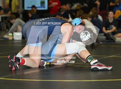 Thumbnail 2 in WRAL Invitational photogallery.