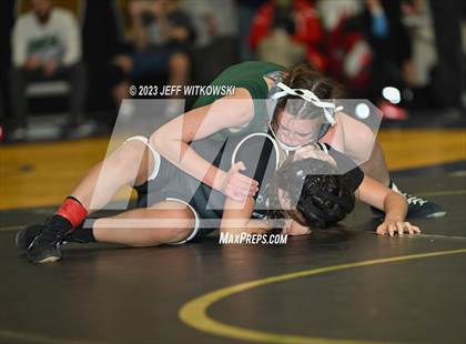 Thumbnail 3 in WRAL Invitational photogallery.