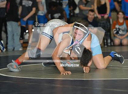 Thumbnail 1 in WRAL Invitational photogallery.
