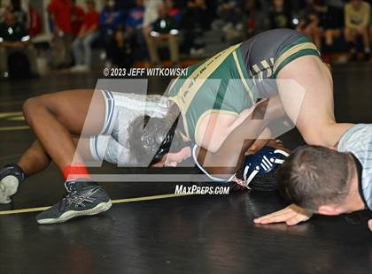 Thumbnail 1 in WRAL Invitational photogallery.