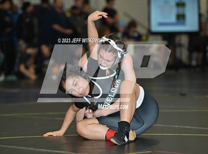 Thumbnail 2 in WRAL Invitational photogallery.