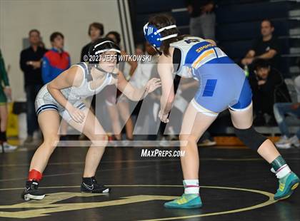 Thumbnail 3 in WRAL Invitational photogallery.