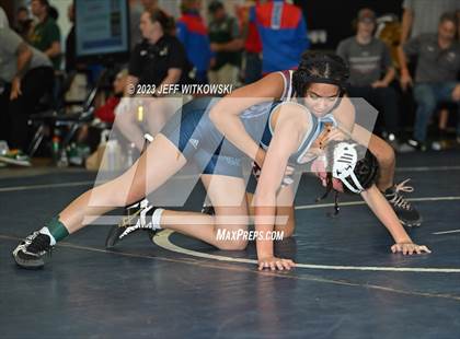 Thumbnail 3 in WRAL Invitational photogallery.