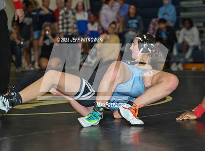 Thumbnail 3 in WRAL Invitational photogallery.