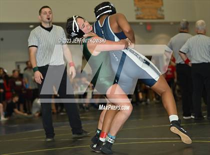 Thumbnail 2 in WRAL Invitational photogallery.