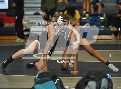 Thumbnail 3 in WRAL Invitational photogallery.