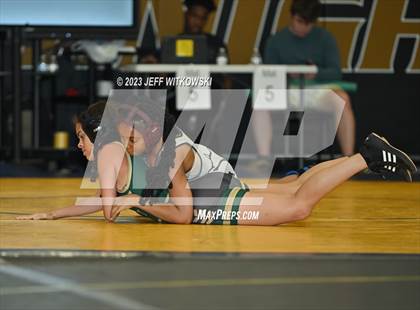 Thumbnail 1 in WRAL Invitational photogallery.