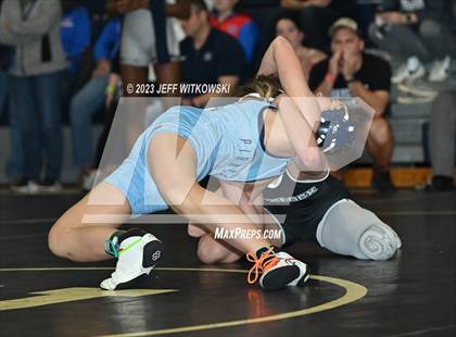 Thumbnail 3 in WRAL Invitational photogallery.