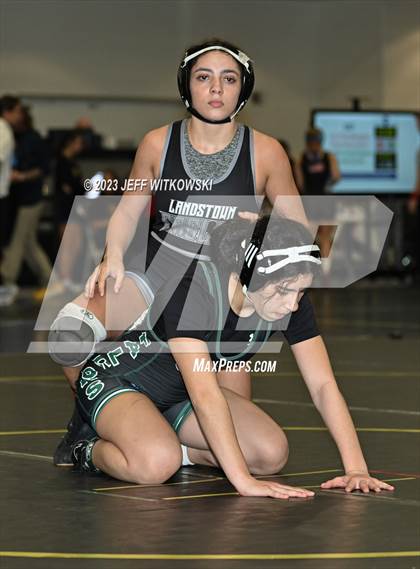 Thumbnail 1 in WRAL Invitational photogallery.