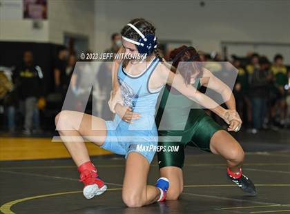 Thumbnail 1 in WRAL Invitational photogallery.