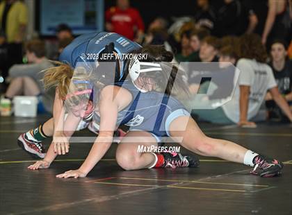 Thumbnail 3 in WRAL Invitational photogallery.