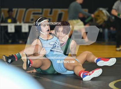 Thumbnail 2 in WRAL Invitational photogallery.