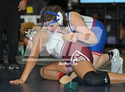 Thumbnail 3 in WRAL Invitational photogallery.