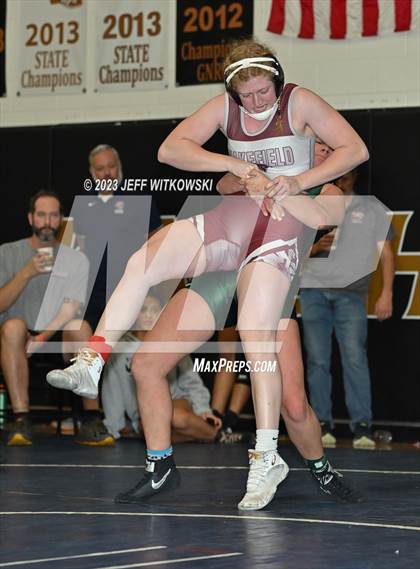Thumbnail 1 in WRAL Invitational photogallery.