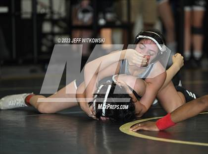 Thumbnail 2 in WRAL Invitational photogallery.