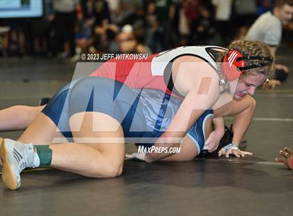 Thumbnail 3 in WRAL Invitational photogallery.