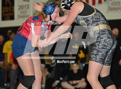 Thumbnail 2 in WRAL Invitational photogallery.