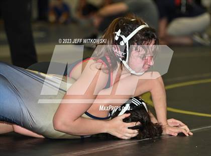 Thumbnail 3 in WRAL Invitational photogallery.