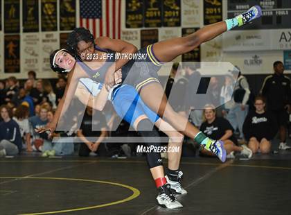 Thumbnail 2 in WRAL Invitational photogallery.
