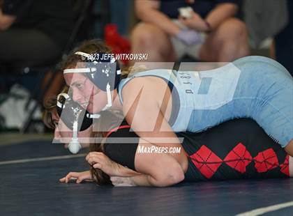 Thumbnail 3 in WRAL Invitational photogallery.