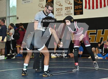 Thumbnail 3 in WRAL Invitational photogallery.