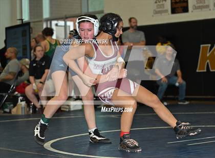 Thumbnail 3 in WRAL Invitational photogallery.