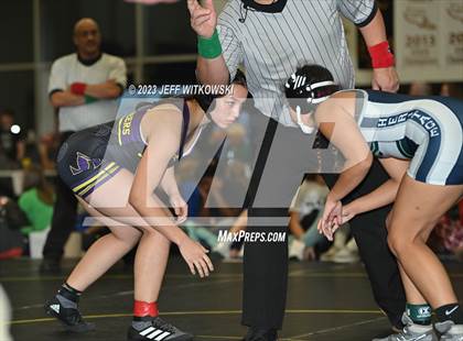 Thumbnail 3 in WRAL Invitational photogallery.