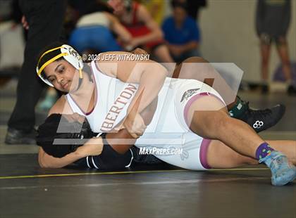 Thumbnail 1 in WRAL Invitational photogallery.