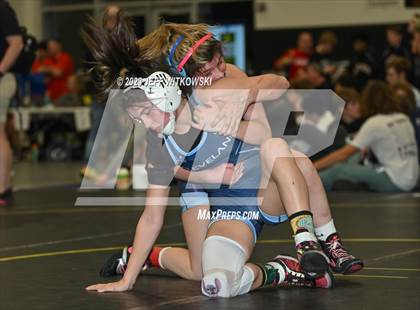 Thumbnail 1 in WRAL Invitational photogallery.