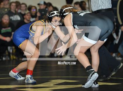 Thumbnail 3 in WRAL Invitational photogallery.