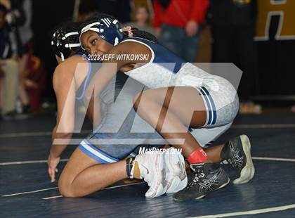 Thumbnail 2 in WRAL Invitational photogallery.