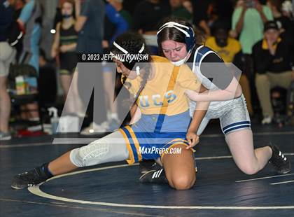 Thumbnail 2 in WRAL Invitational photogallery.