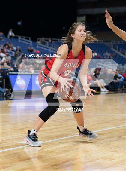 Thumbnail 1 in Fairfield vs Argyle (UIL 4A Final) photogallery.