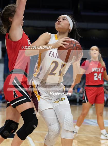 Thumbnail 2 in Fairfield vs Argyle (UIL 4A Final) photogallery.
