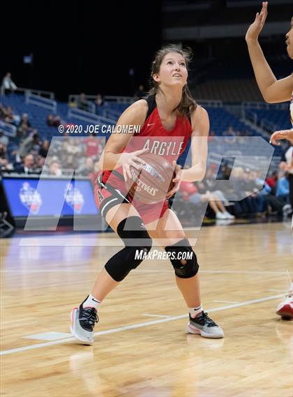 Thumbnail 2 in Fairfield vs Argyle (UIL 4A Final) photogallery.