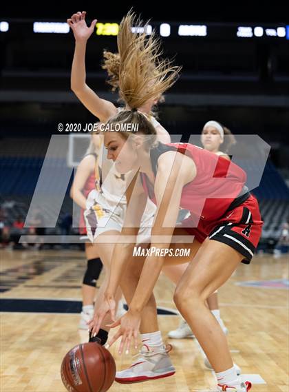 Thumbnail 3 in Fairfield vs Argyle (UIL 4A Final) photogallery.