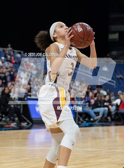 Thumbnail 2 in Fairfield vs Argyle (UIL 4A Final) photogallery.