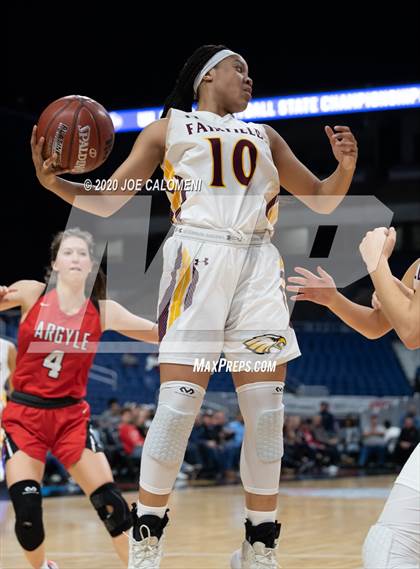 Thumbnail 1 in Fairfield vs Argyle (UIL 4A Final) photogallery.