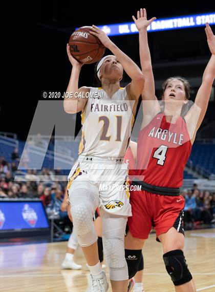 Thumbnail 1 in Fairfield vs Argyle (UIL 4A Final) photogallery.