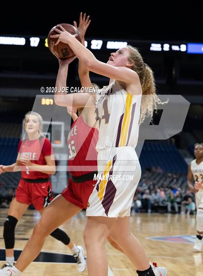 Thumbnail 3 in Fairfield vs Argyle (UIL 4A Final) photogallery.