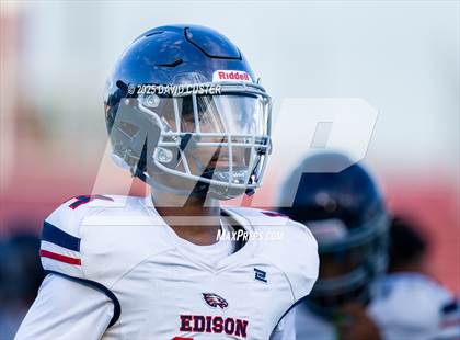 Thumbnail 1 in Edison @ Oakton photogallery.