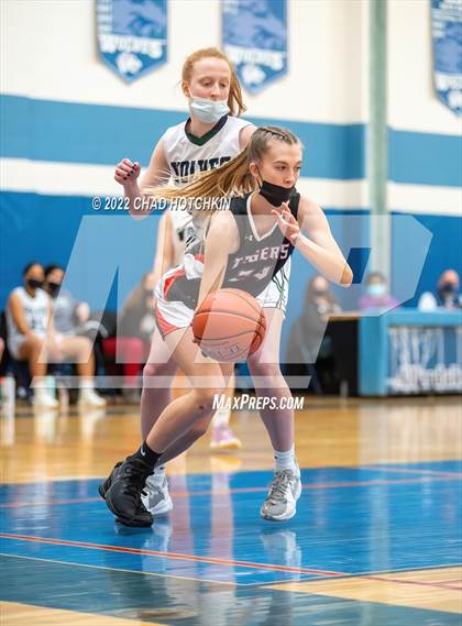 Thumbnail 1 in Webber @ Harley Allendale Columbia (NYSPHSAA Section 5  Round 2 Playoff) photogallery.