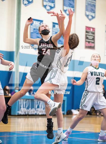 Thumbnail 2 in Webber @ Harley Allendale Columbia (NYSPHSAA Section 5  Round 2 Playoff) photogallery.