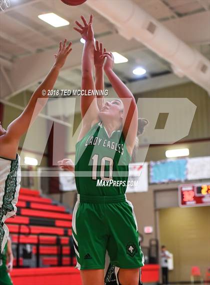 Thumbnail 3 in West Side vs. Des Arc photogallery.