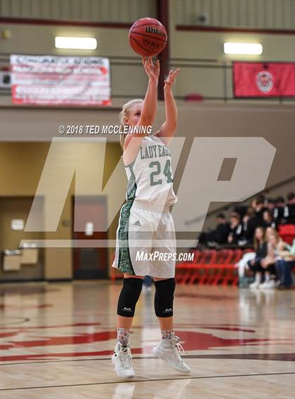 Thumbnail 2 in West Side vs. Des Arc photogallery.