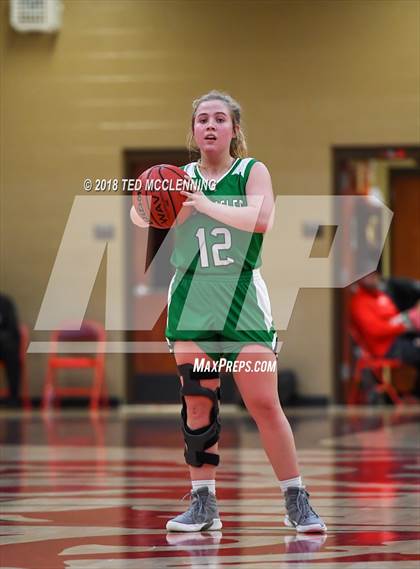 Thumbnail 3 in West Side vs. Des Arc photogallery.