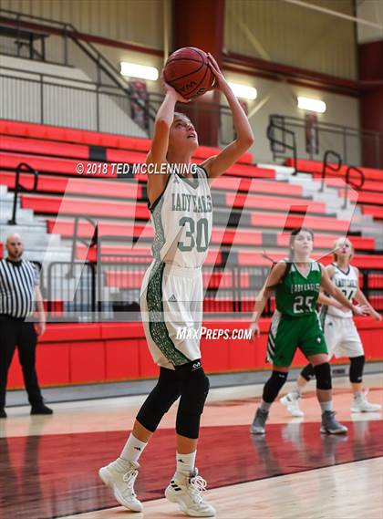 Thumbnail 2 in West Side vs. Des Arc photogallery.