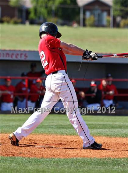 Thumbnail 3 in Maryville vs Seymour (Daily Times Classic) photogallery.