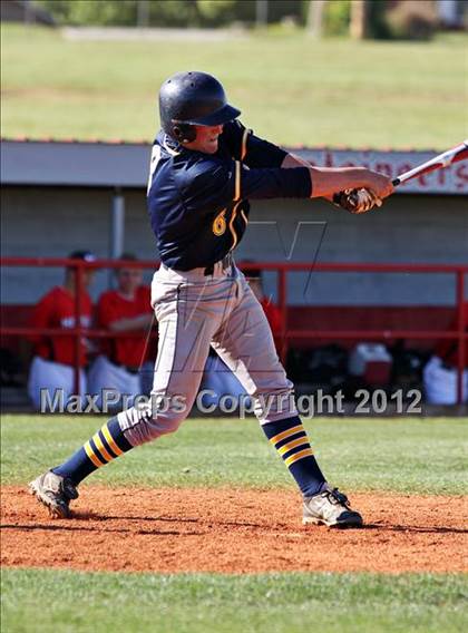 Thumbnail 3 in Maryville vs Seymour (Daily Times Classic) photogallery.