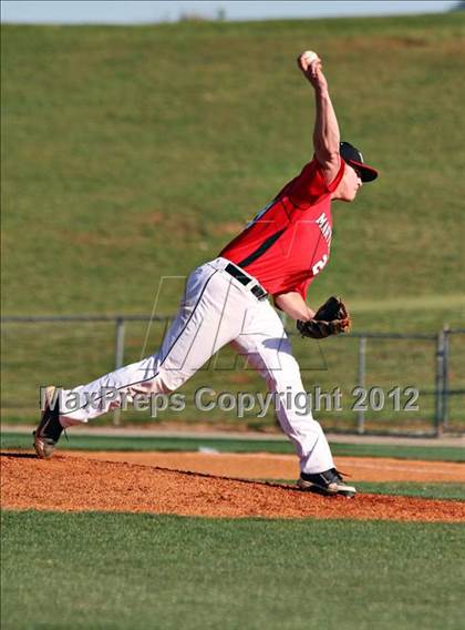 Thumbnail 3 in Maryville vs Seymour (Daily Times Classic) photogallery.